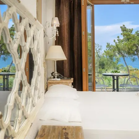 Leandros Hotel Nea Roda