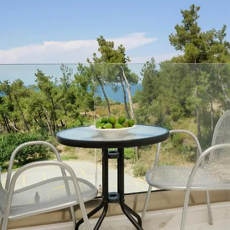 Hotel Leandros 3*