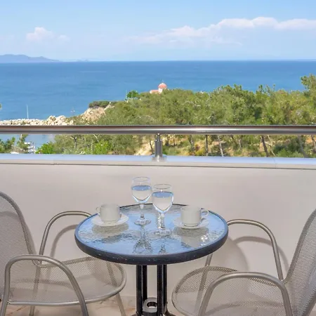Leandros Hotel