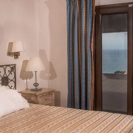 Hotel Leandros Nea Roda