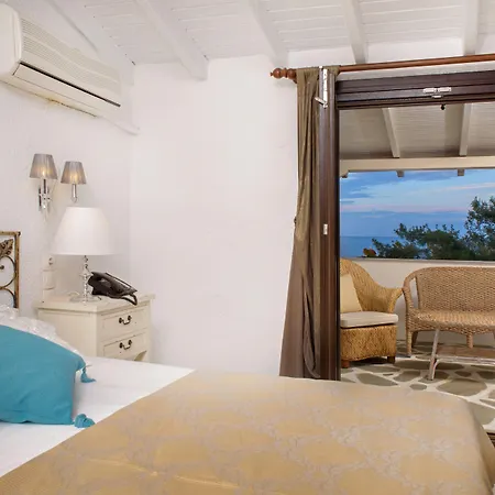 Leandros 3* Nea Roda