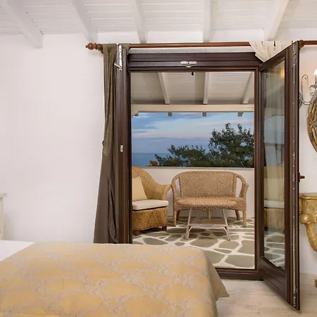 Leandros Hotel Nea Roda