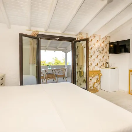 Leandros 3*