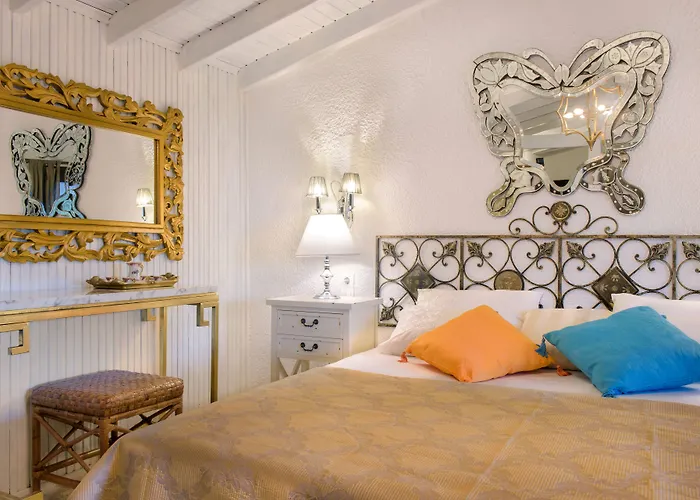 Hotel Leandros 3*