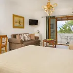 Hotel Leandros