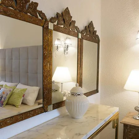 Leandros Hotel