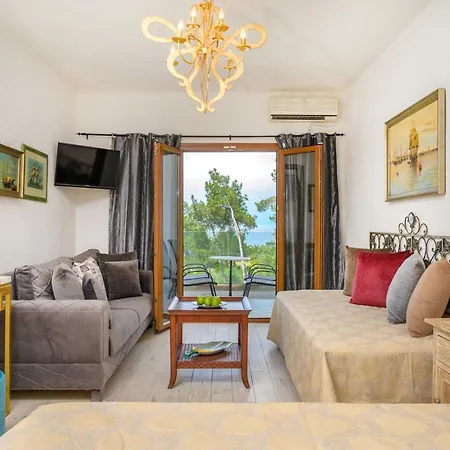 Hotel Leandros Nea Roda