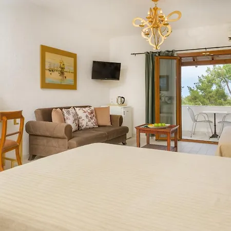 Hotel Leandros