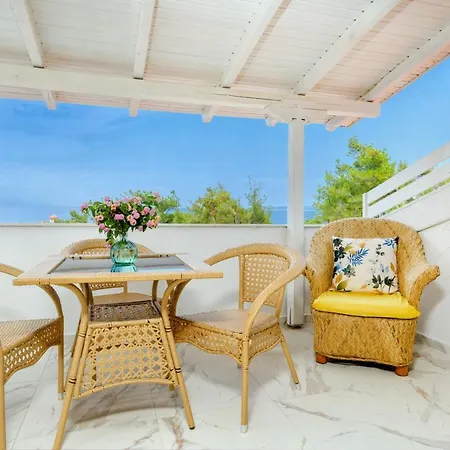 Leandros Hotel Nea Roda