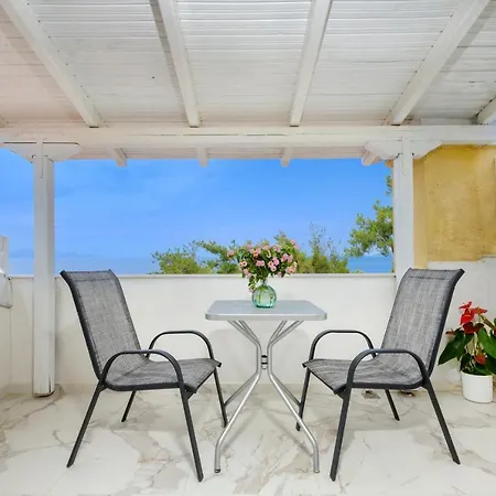Leandros Hotel Nea Roda