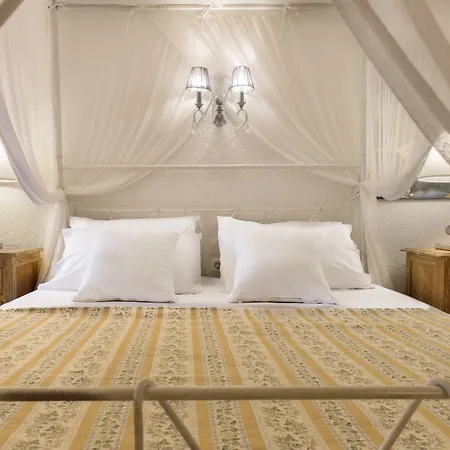 Hotel Leandros 3*