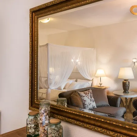 Hotel Leandros 3*