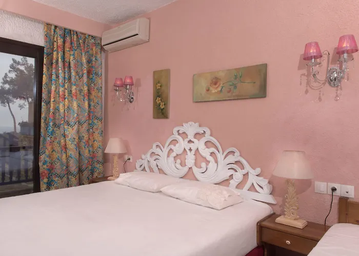 Leandros 3* Nea Roda