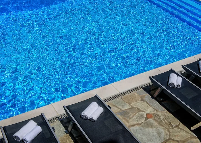 Leandros Hotel Nea Roda