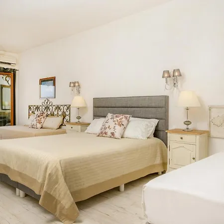 Leandros نيا رودا